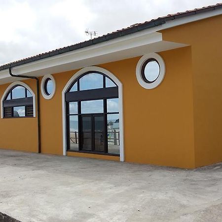 Pensión El Tabanu Celorio  Exterior foto